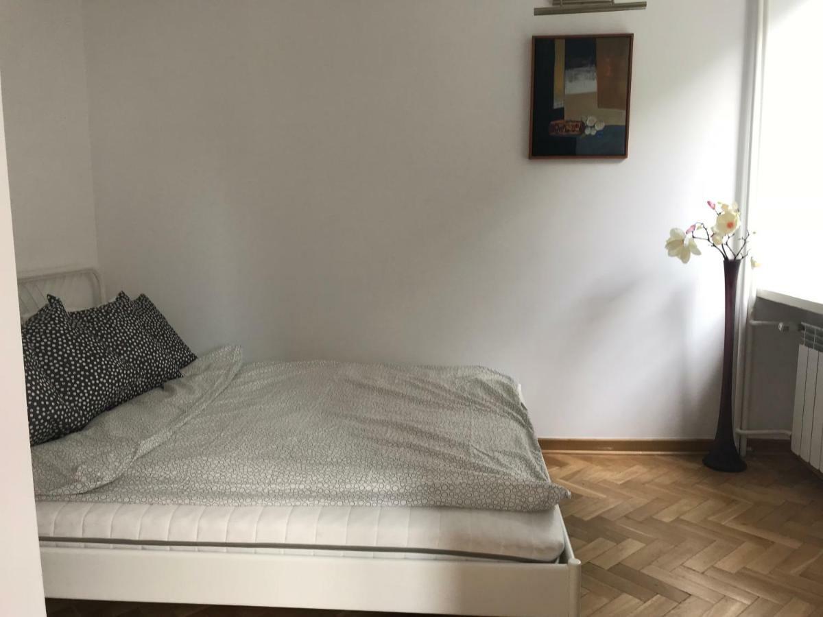 Nina Na Bielanskiej Varsó Kültér fotó